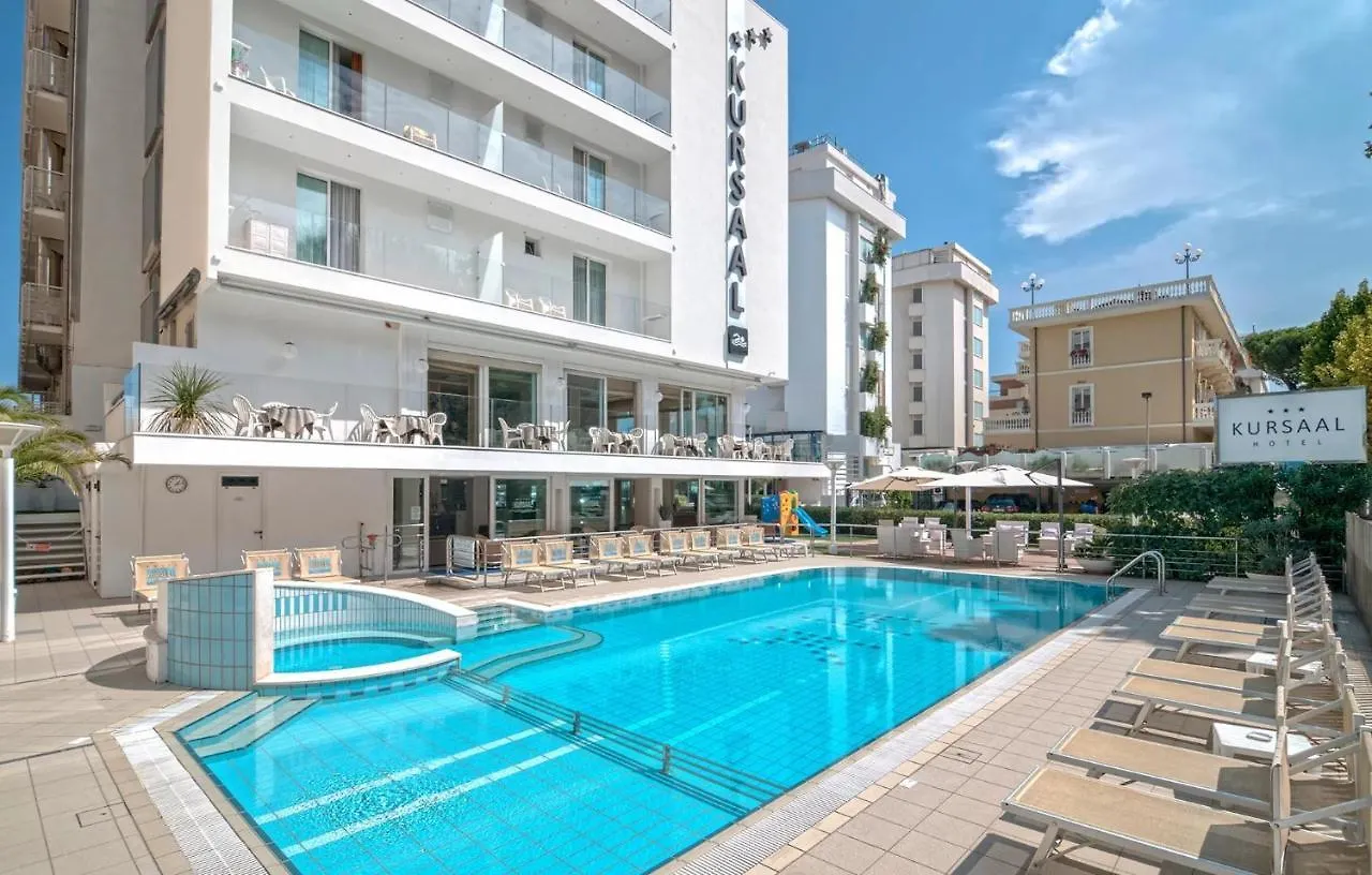 Hotel Kursaal - Fronte Mare Con Piscina Риччоне Италия